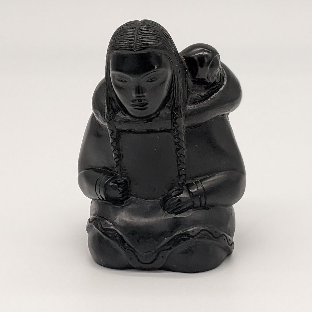 BOMA Inuit Mother And Child Figurine Black Resin Worn Base Label Canada Figure